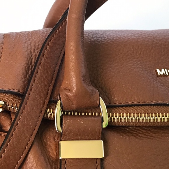 SOLD❌Michael Kors Cognac Leather Weston Satchel - Picture 11 of 16